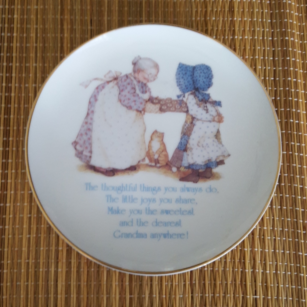 Vintage Holly Hobbie plate
